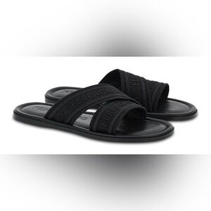 NIB FERRAGAMO Women's Laurene Logo Slide Sandals